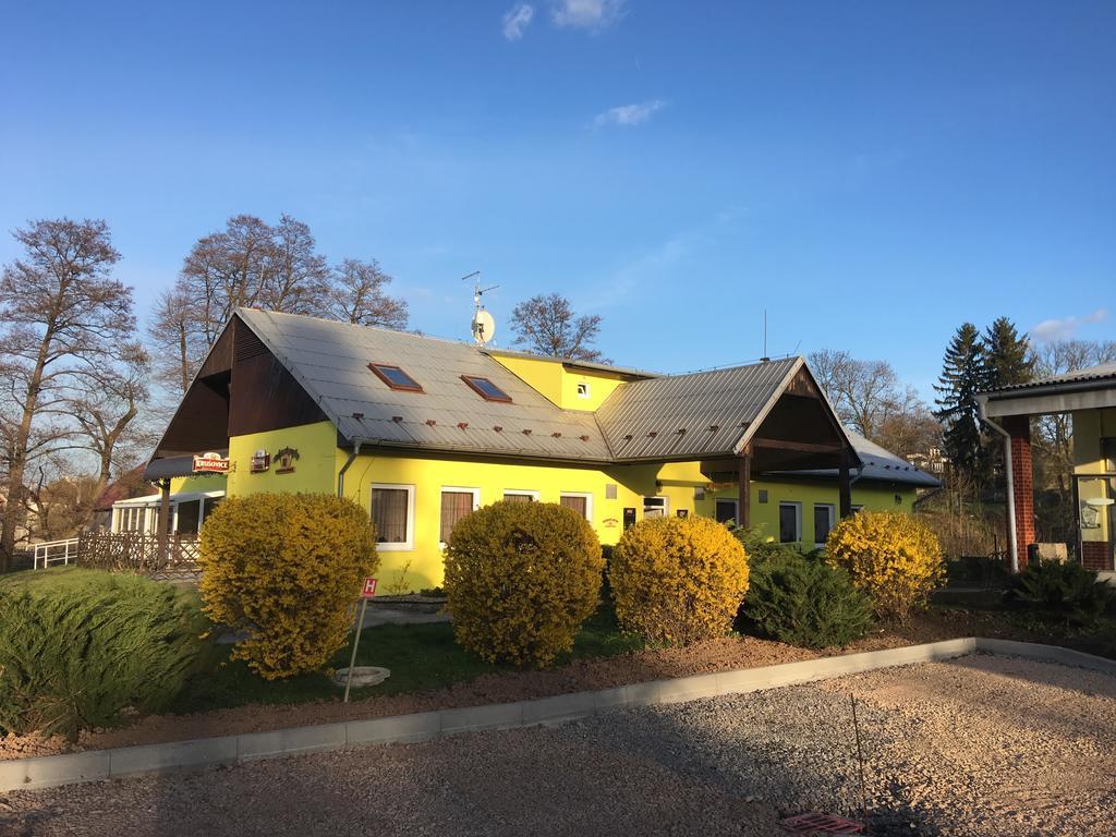 Penzion Krasny Dvur מראה חיצוני תמונה